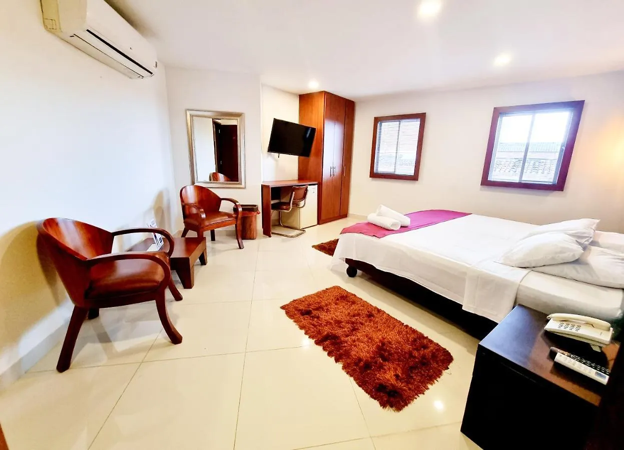 ***  Hotel Karlo Cali Κολομβία