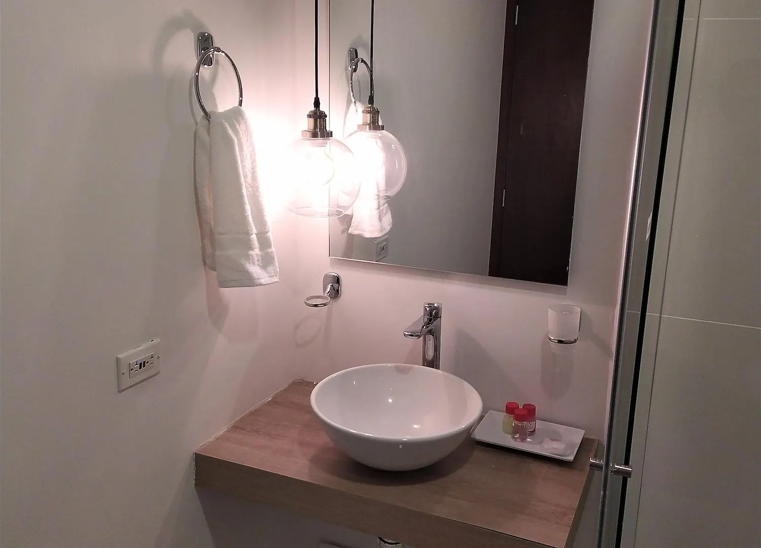 Hotel Karlo Cali