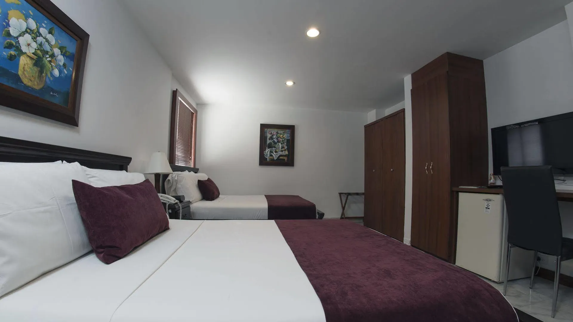 Hotel Karlo Cali