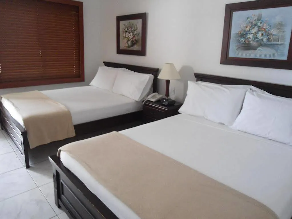 Hotel Karlo Cali