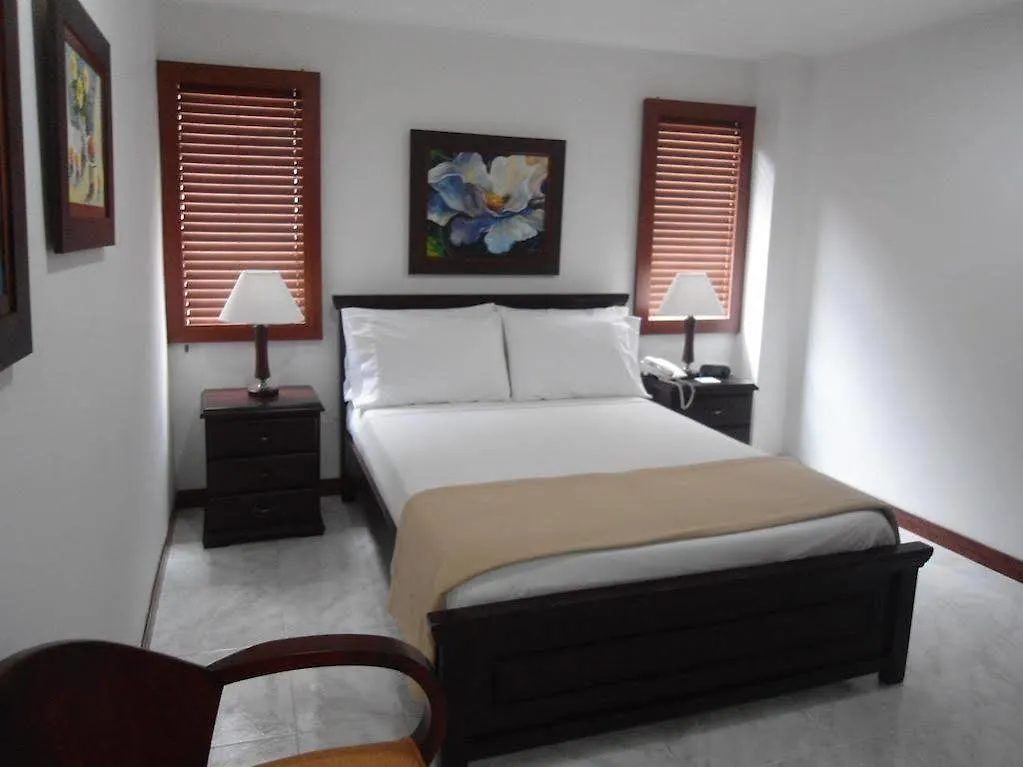Hotel Karlo Cali 3*,  Κολομβία